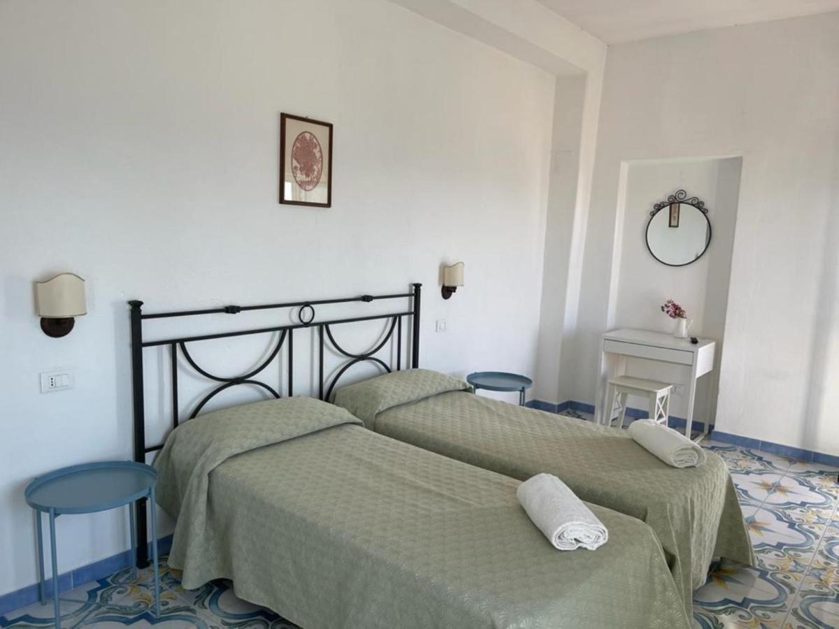 Hotel Residence - Parco Mare Monte Casamicciola Terme Ruang foto