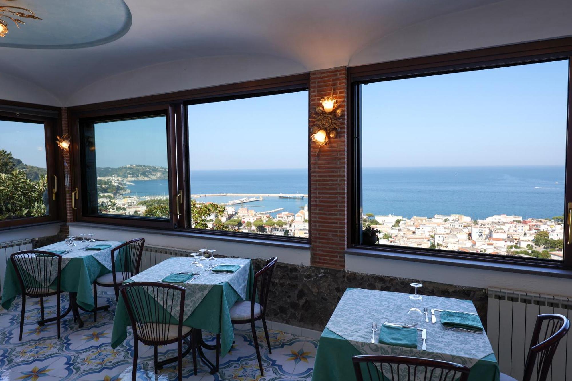 Hotel Residence - Parco Mare Monte Casamicciola Terme Bagian luar foto